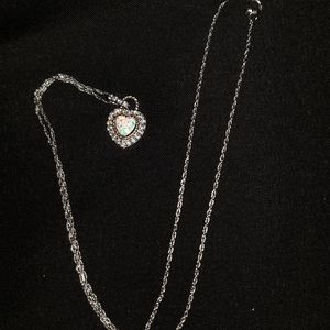 Kay Jewelers Jewelry - Opal Topaz Necklace π¦ Kay Jewelers Jewelry - Opal Topaz Necklace π¦